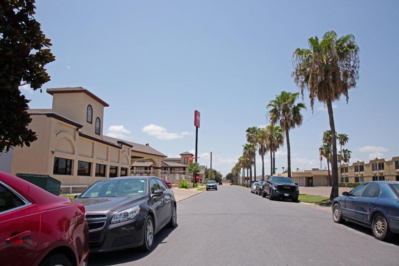 Oyo Hotel Mcallen Airport South Kültér fotó